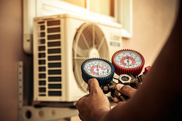 Professional Emergency Hvac technician working in Pine Level, NC